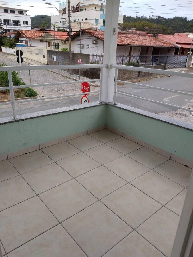 Апартаменти Ap 1 Dorm - Res Ilha Das Gales - Ate 4 Pessoas Бомбіняс Екстер'єр фото